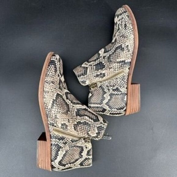 NEW Gianni Bini Snakeskin Snake Print Leather Zip Side Ankle Boots Booties Size - Picture 10 of 13